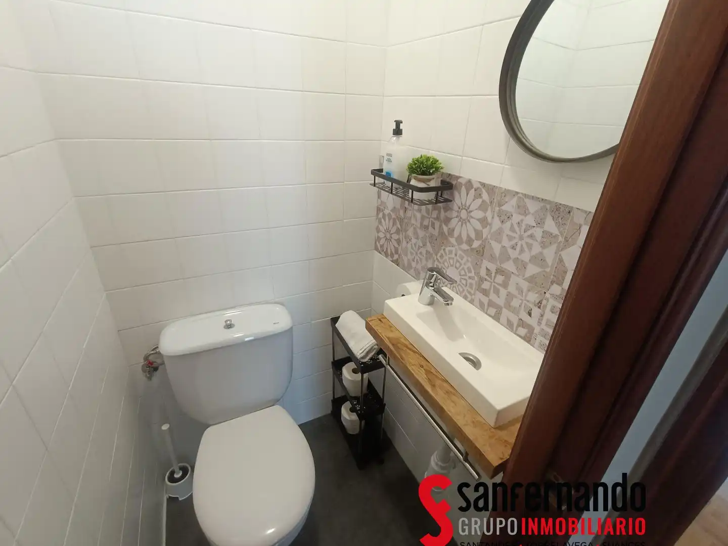 Baño de Piso de alquiler en Santander con Calefacción y Amueblado