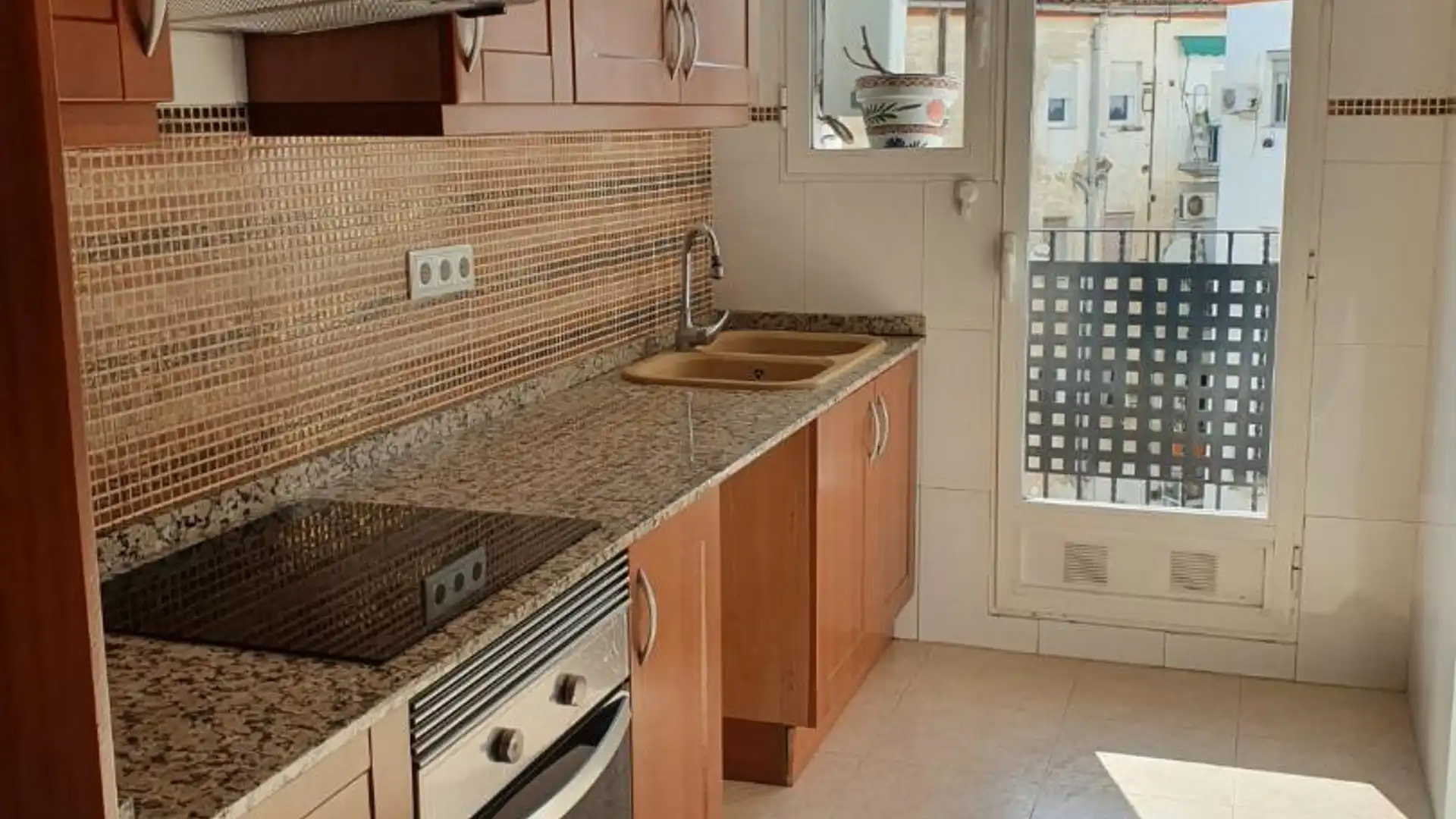 Cocina de Piso de alquiler en  Valencia Capital