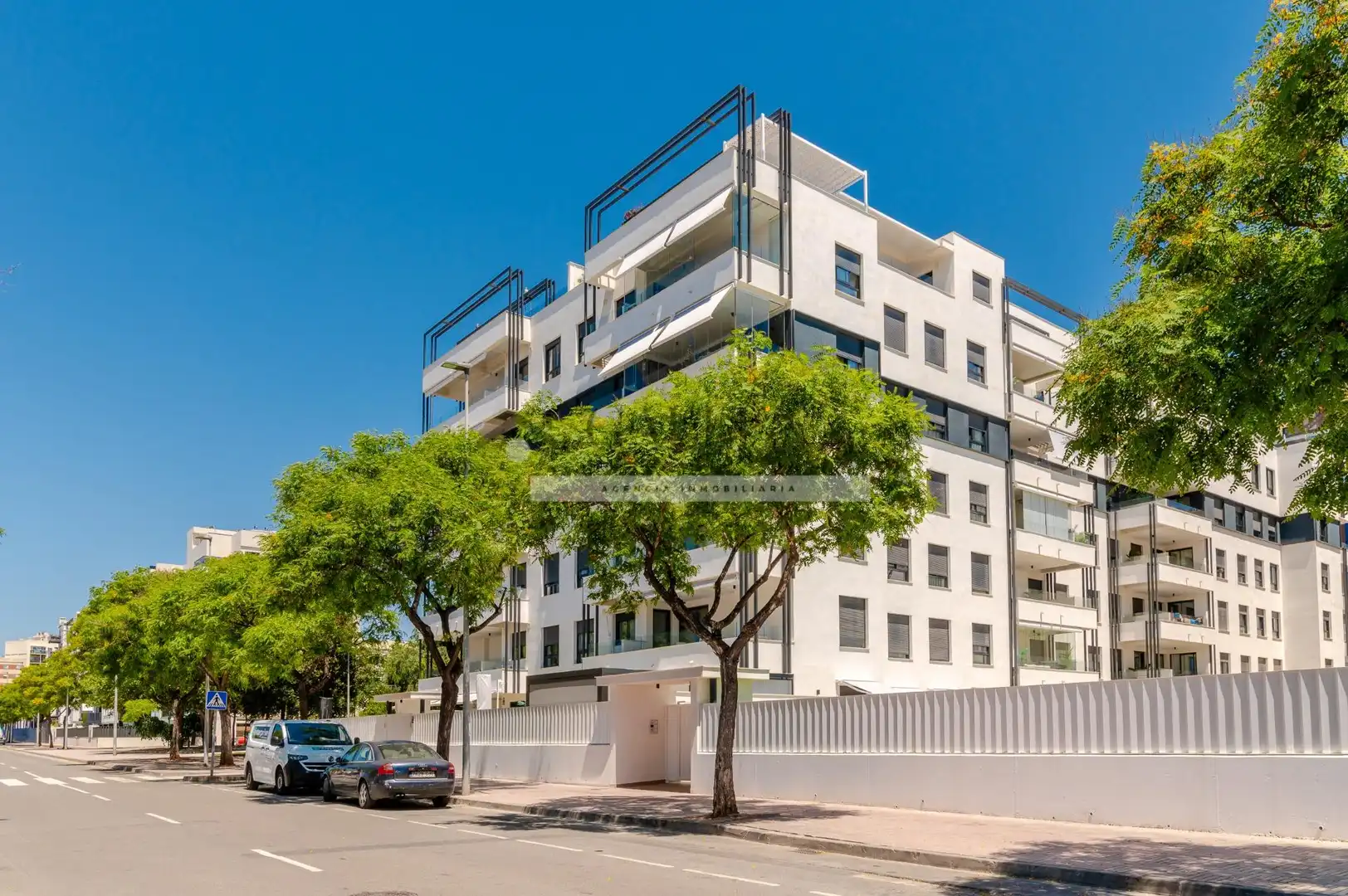 Vista exterior de Piso en venta en Castellón de la Plana / Castelló de la Plana con Aire acondicionado, Terraza y Trastero