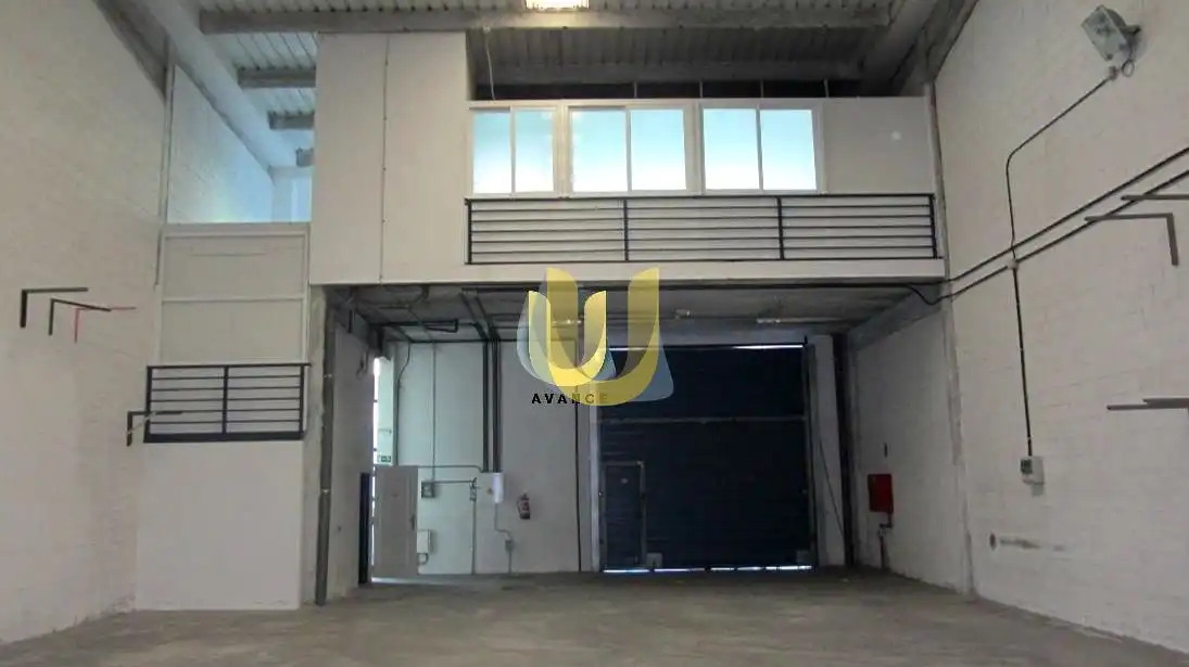 Industrial buildings for sale in Madrid
