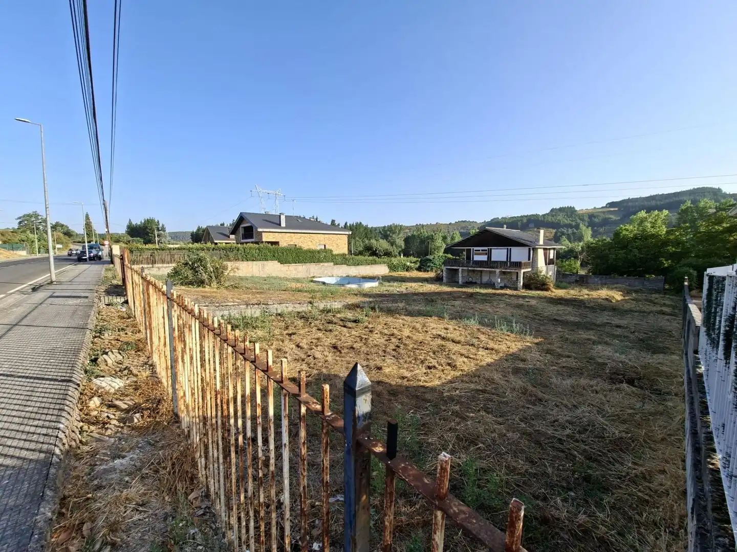 Country homes for sale in Molinaseca  with Private garden, Swimming Pool and Balcony
