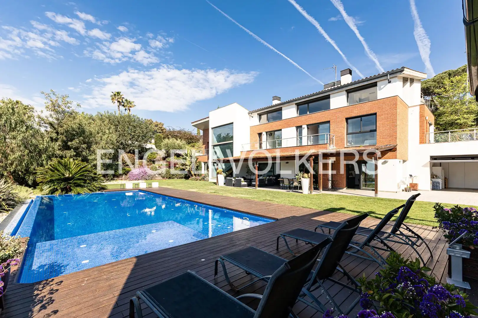 Piscina de Casa o chalet de alquiler en Sant Andreu de Llavaneres con Aire acondicionado, Calefacción y Jardín privado