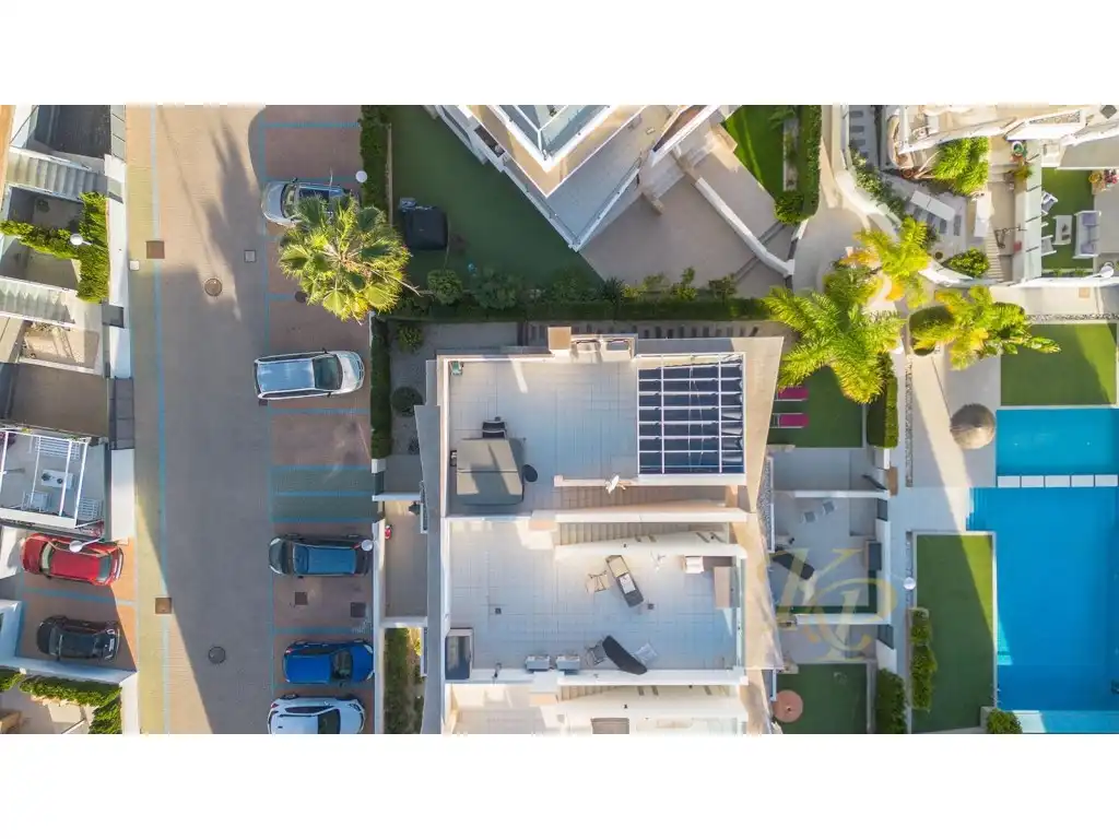 Duplex con piscina in vendita a Avenida Almeria De, imagen 4