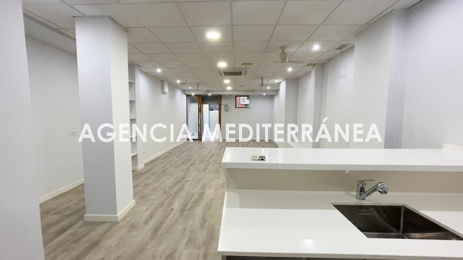 Planta baixa en venda a Russafa