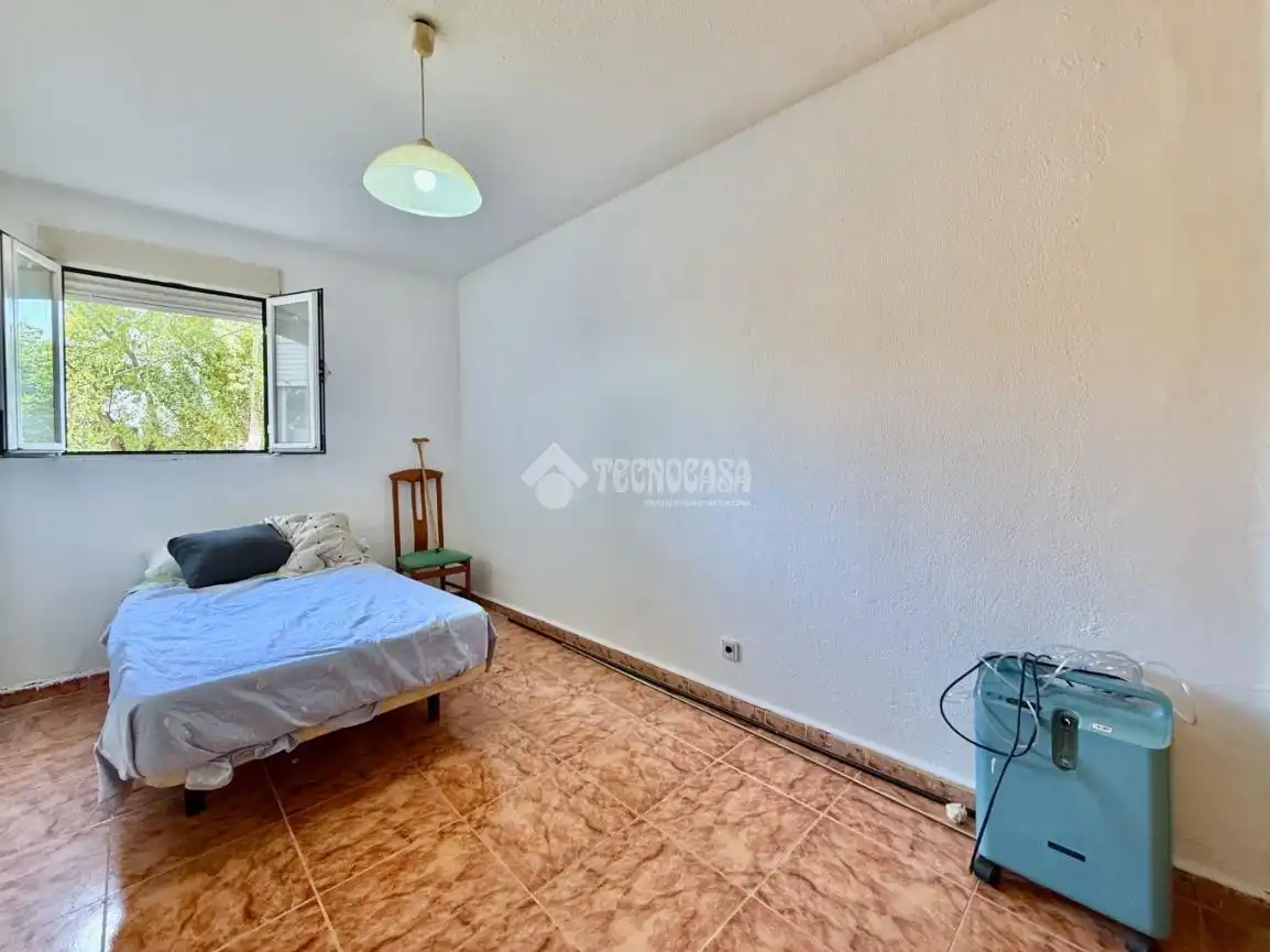 Habitación de Piso en venta en Alcalá de Henares con Calefacción y Terraza