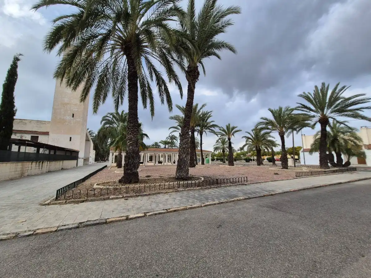 Vista exterior de Casa o chalet en venta en Crevillent con Calefacción y Amueblado