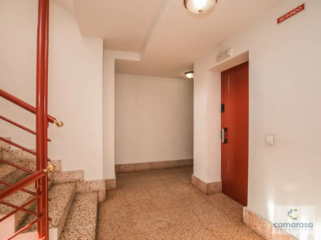 Piso en venta en Ávila con Calefacción y Terraza