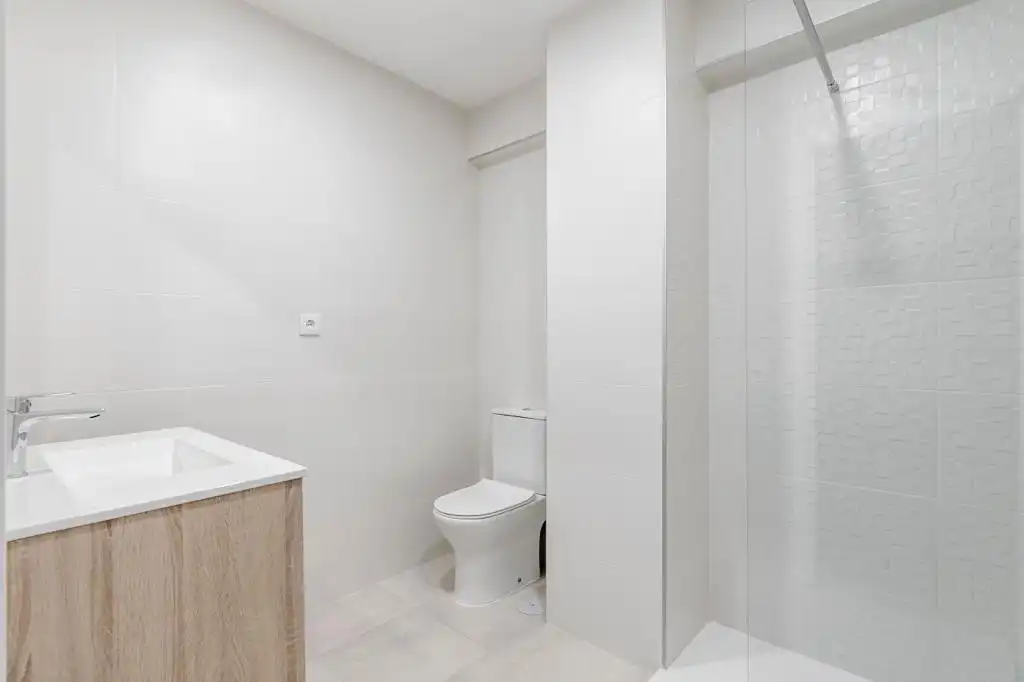 Bany de Pis en venda en Madrid amb Aire condicionat i Calefacció