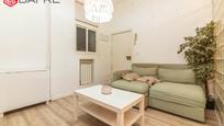 Living room of Flat for sale in  Madrid Capital  with Heating