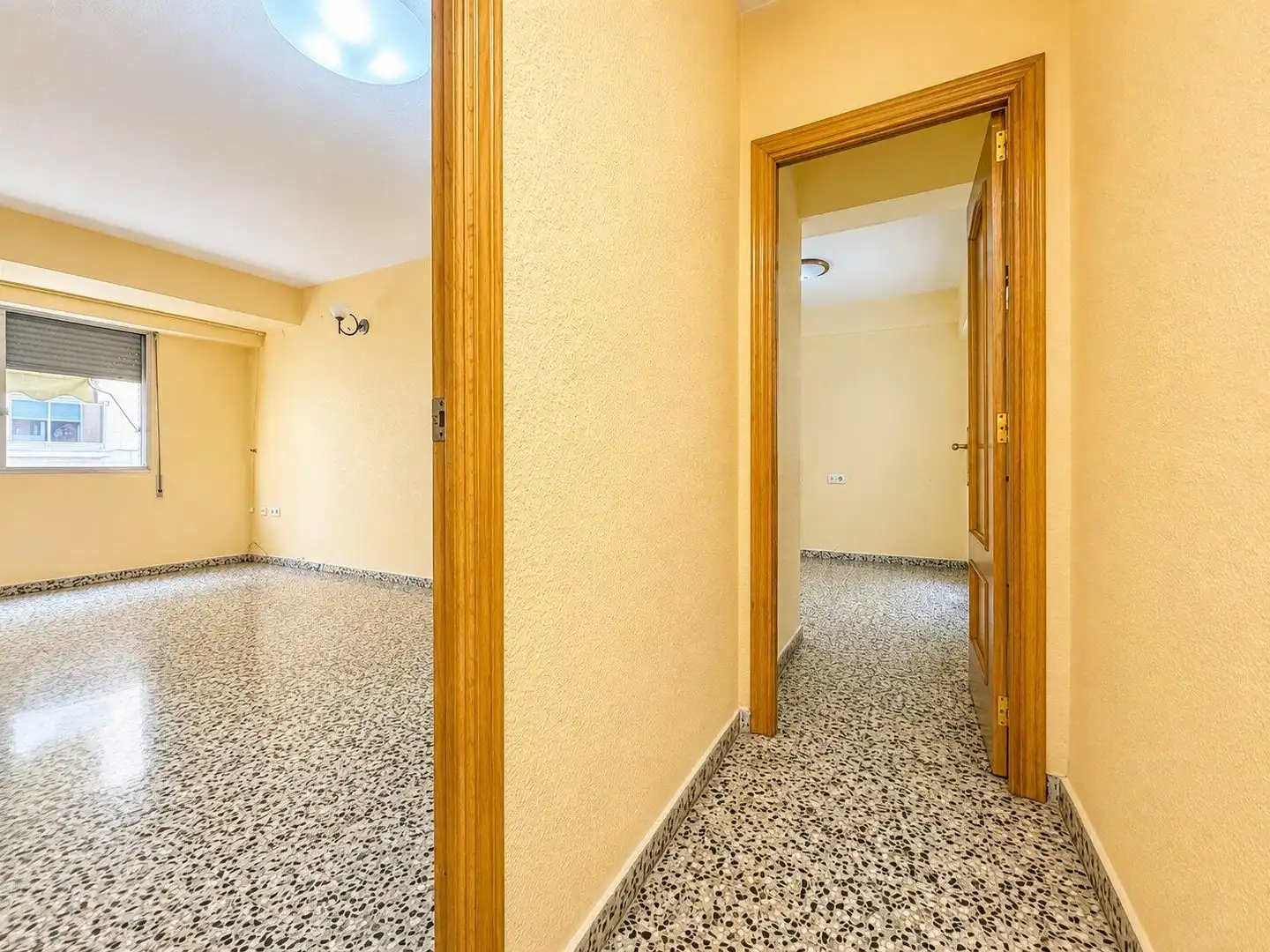 Piso en venta en Meliana con Terraza, Trastero y Balcón