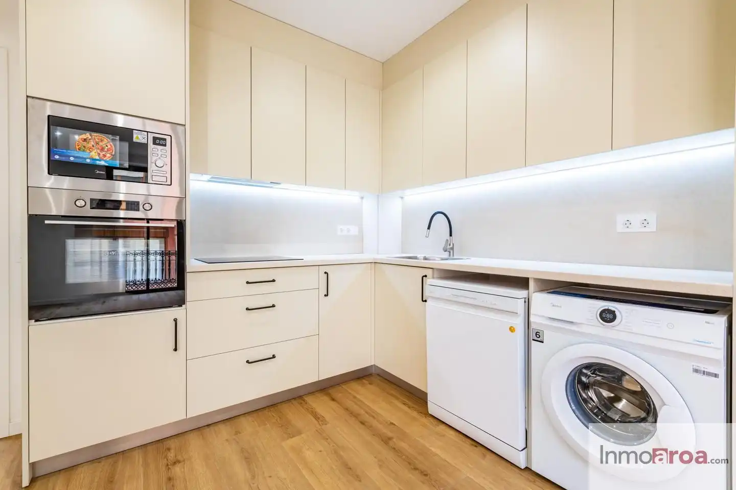 Kitchen of Flat for rent in Castellón de la Plana / Castelló de la Plana  with Air Conditioner, Heating and Furnished