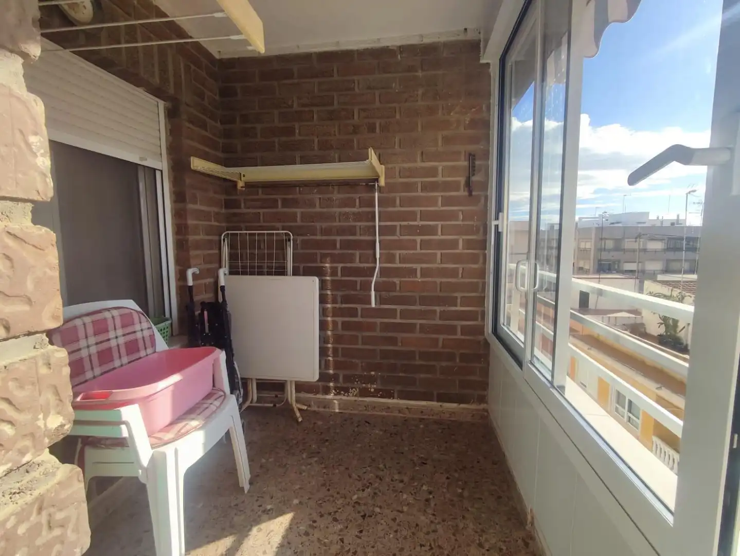 Terrassa de Apartament de lloguer en Guardamar del Segura amb Aire condicionat i Moblat