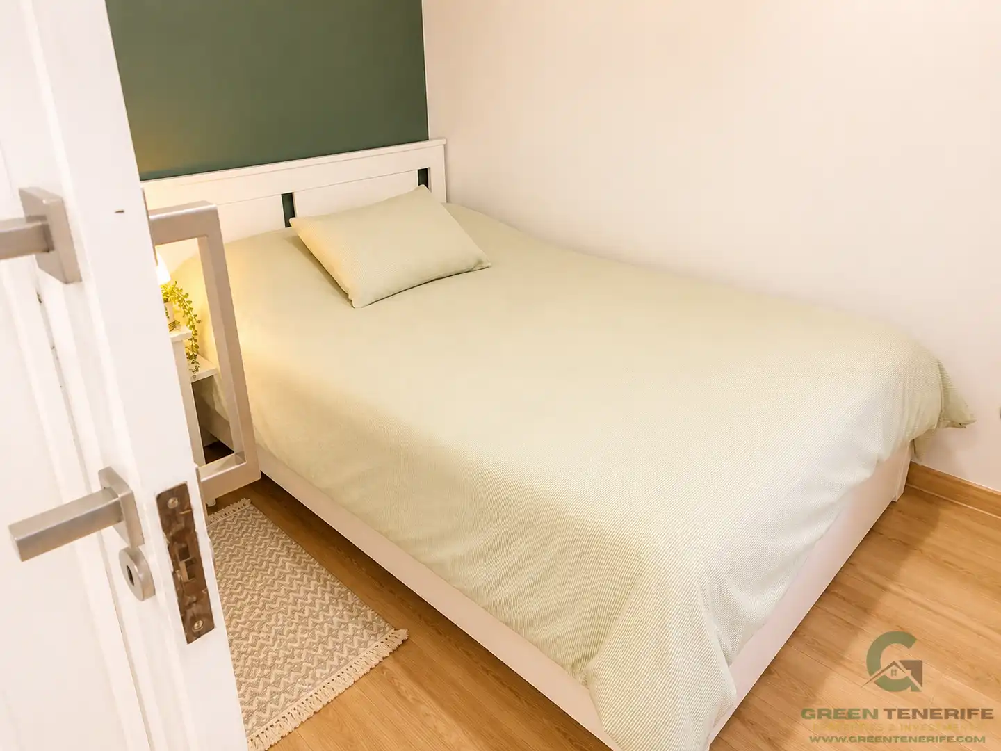 Bedroom of Flat for sale in Arona  with Storage room and Furnished