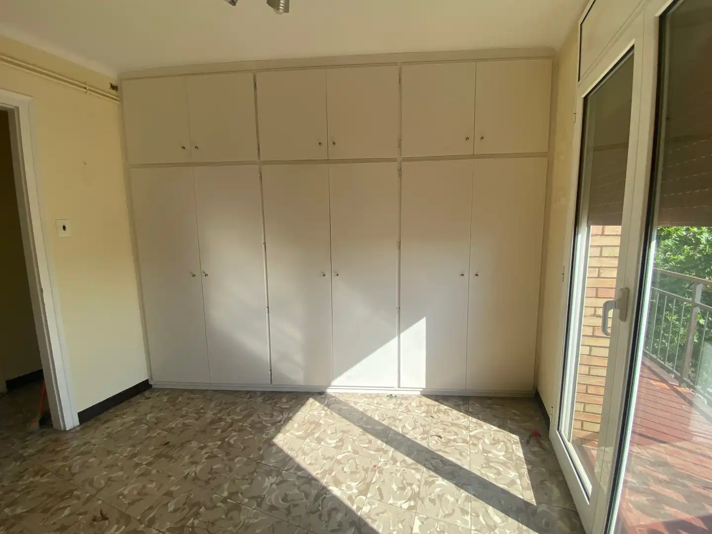 Habitación de Apartamento en venta en Manresa con Calefacción y Balcón
