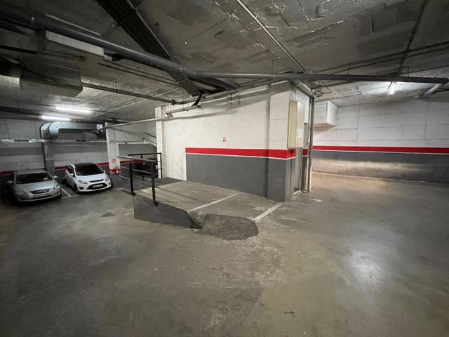 Garaje en Venta en Carrer de Cervantes, 215 en Gorg