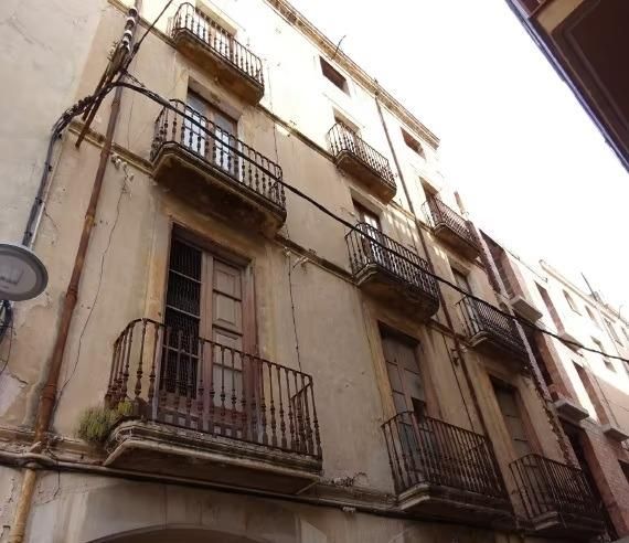 Exterior view of Building for sale in Valls