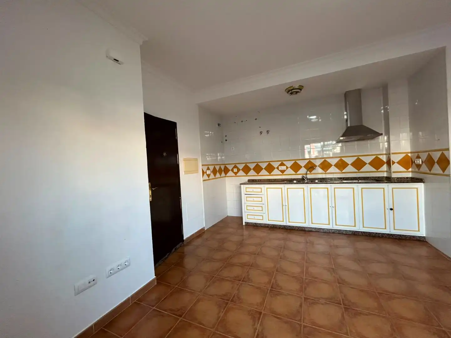 Cocina de Piso en venta en Chipiona con Terraza