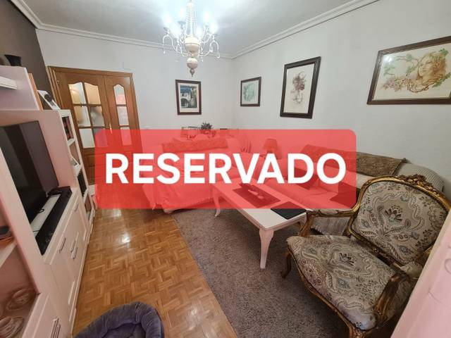 Piso en Venta en Centro - Corte Inglés