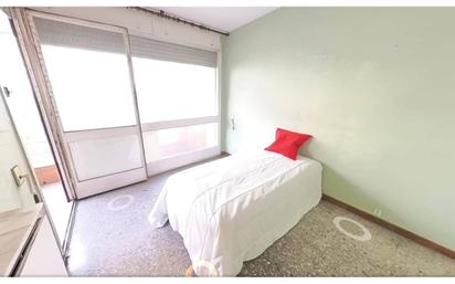 Bedroom of Flat for sale in  Barcelona Capital  with Balcony