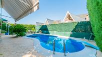 Swimming pool of House or chalet for sale in Arroyomolinos (Madrid)  with Air Conditioner, Terrace and Swimming Pool