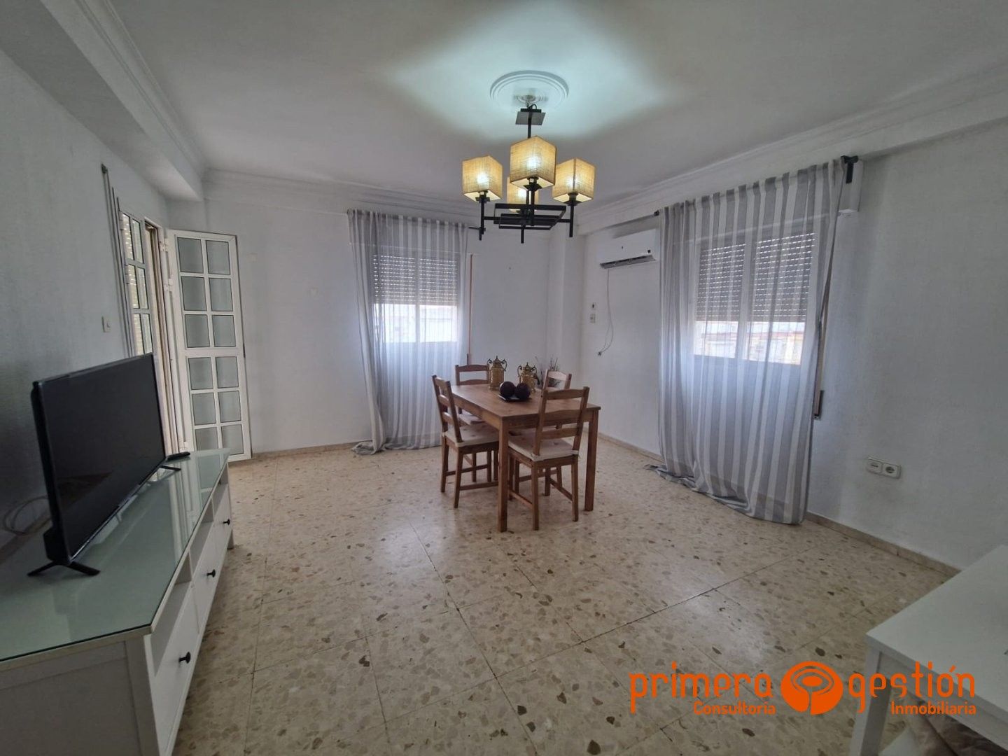 Dining room of Flat for sale in Lora del Río  with Air Conditioner and Heating