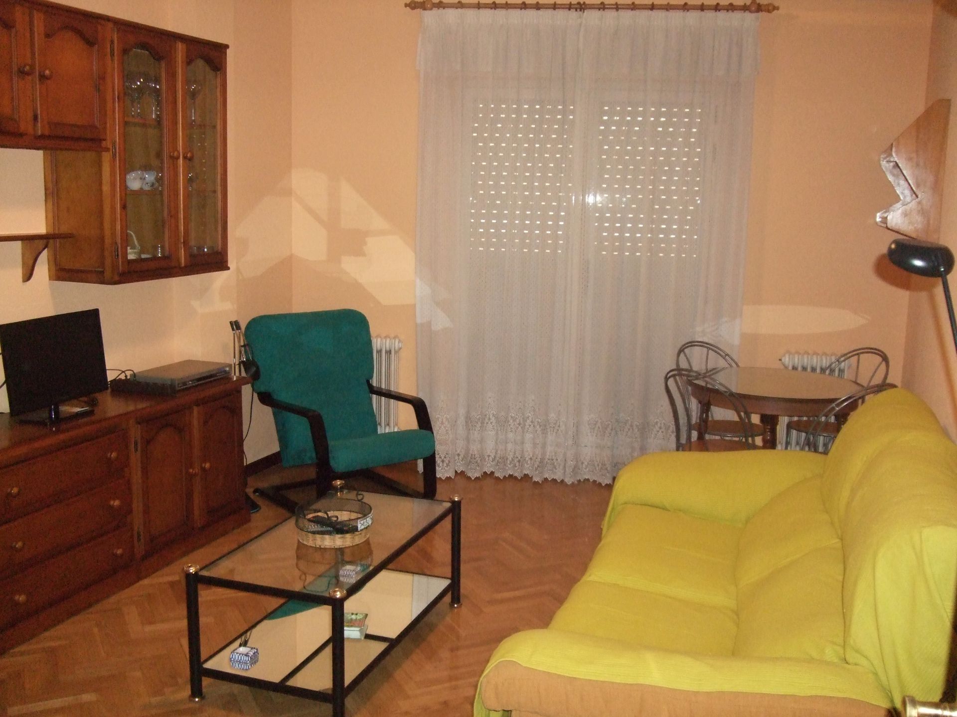 Sala d'estar de Apartament en venda en Ciudad Real Capital amb Aire condicionat i Calefacció