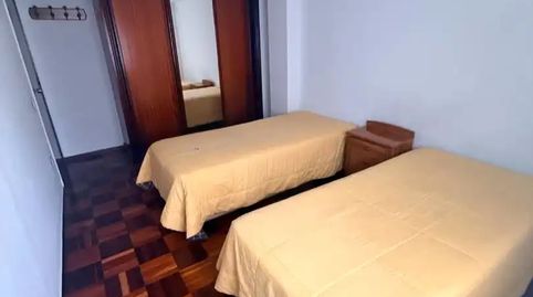 Foto 5 de Piso en venta en Calle Carlos Haya, 11, Castilla - Hermida, Santander