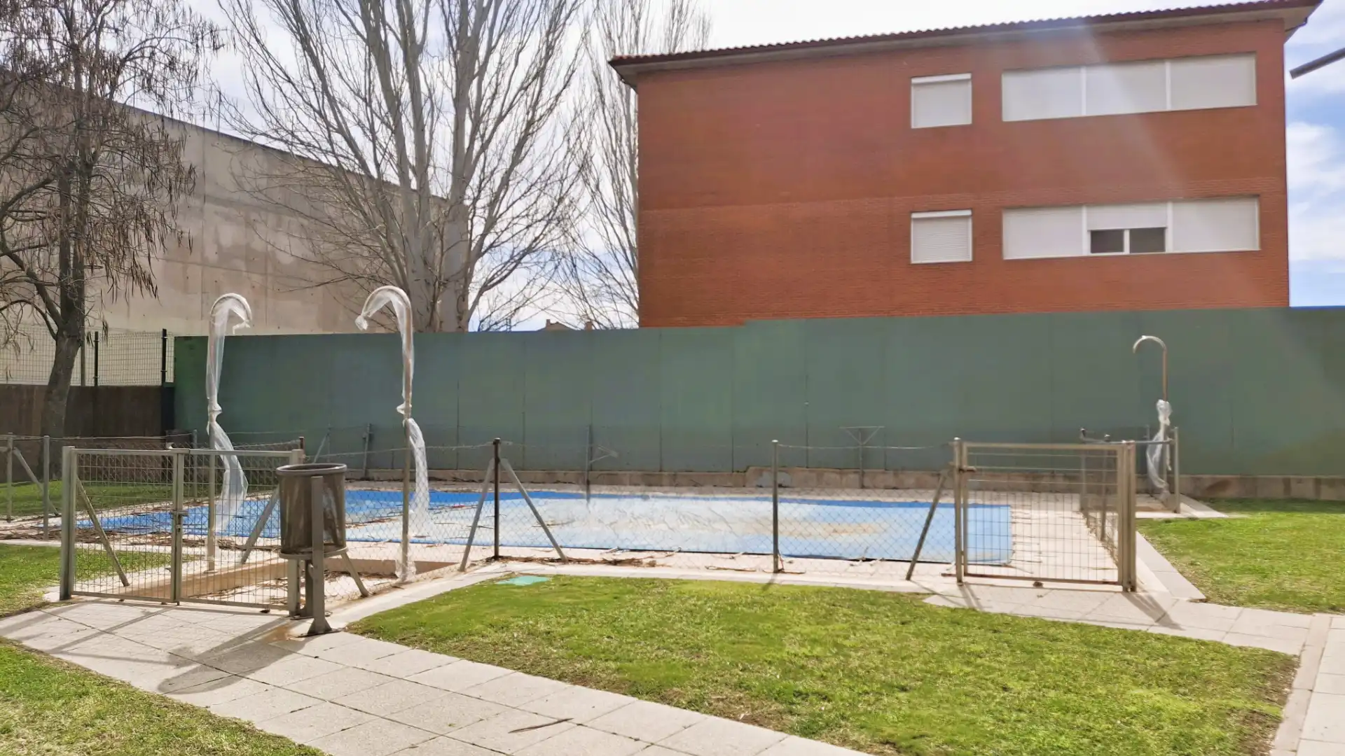 Piscina de Piso en venta en Getafe con Aire acondicionado, Calefacción y Amueblado