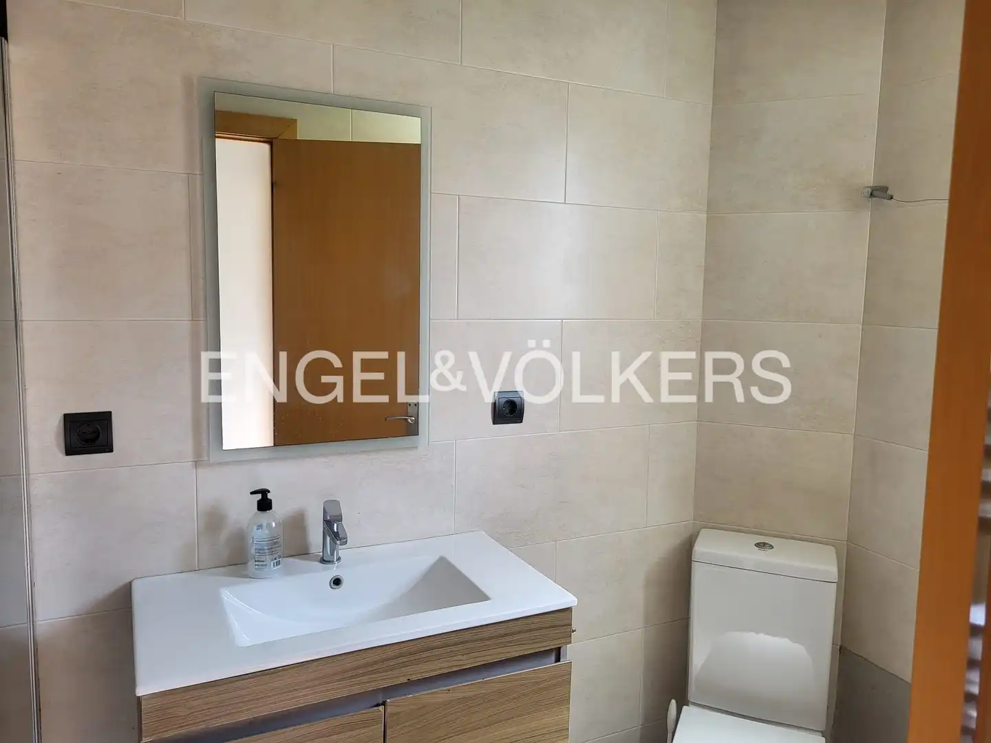 Bathroom of Flat for sale in Manresa  with Heating, Furnished and Balcony
