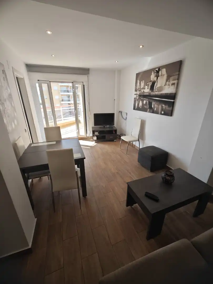 Wohnzimmer von Wohnungen zum Verkauf in Guardamar de la Safor mit Klimaanlage, Heizung und Terrasse
