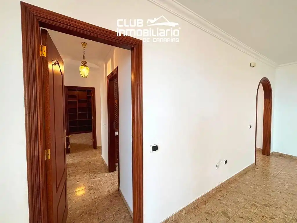 Flat for rent in Santa Cruz de Tenerife  with Terrace
