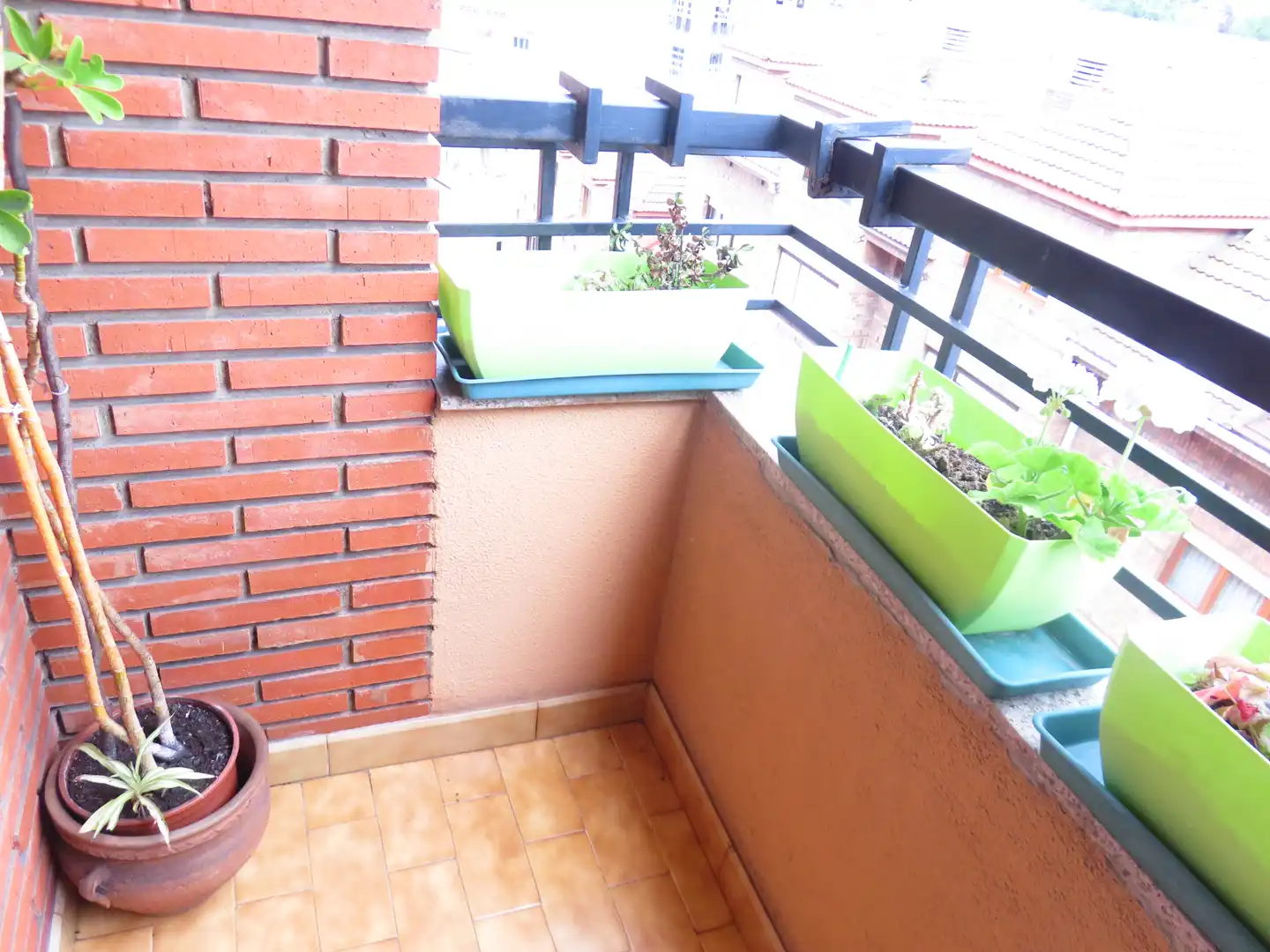 Terraza de Piso de alquiler en Avilés con Calefacción, Terraza y Amueblado
