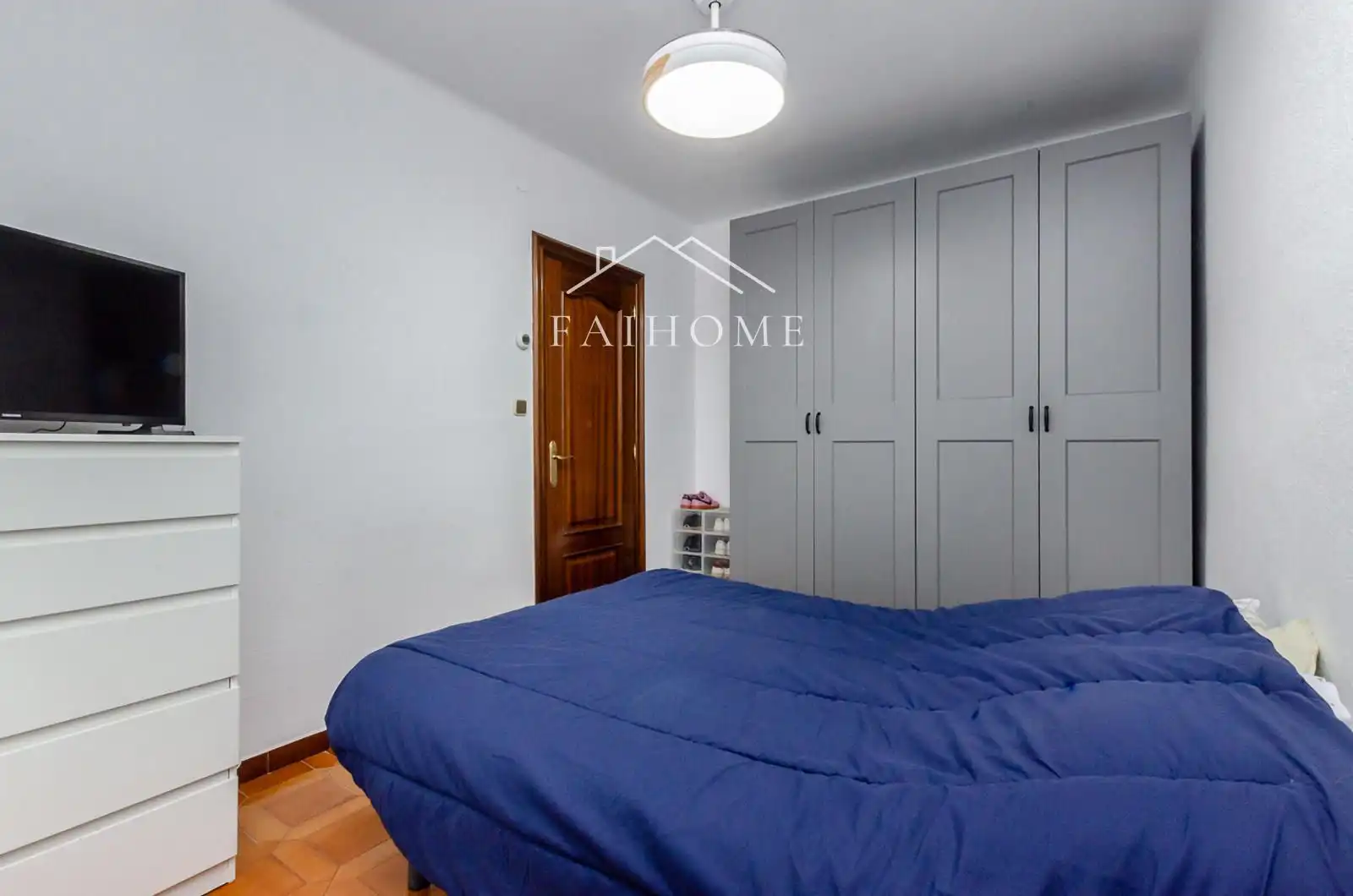 Habitación de Piso en venta en Sabadell con Calefacción, Parquet y Terraza