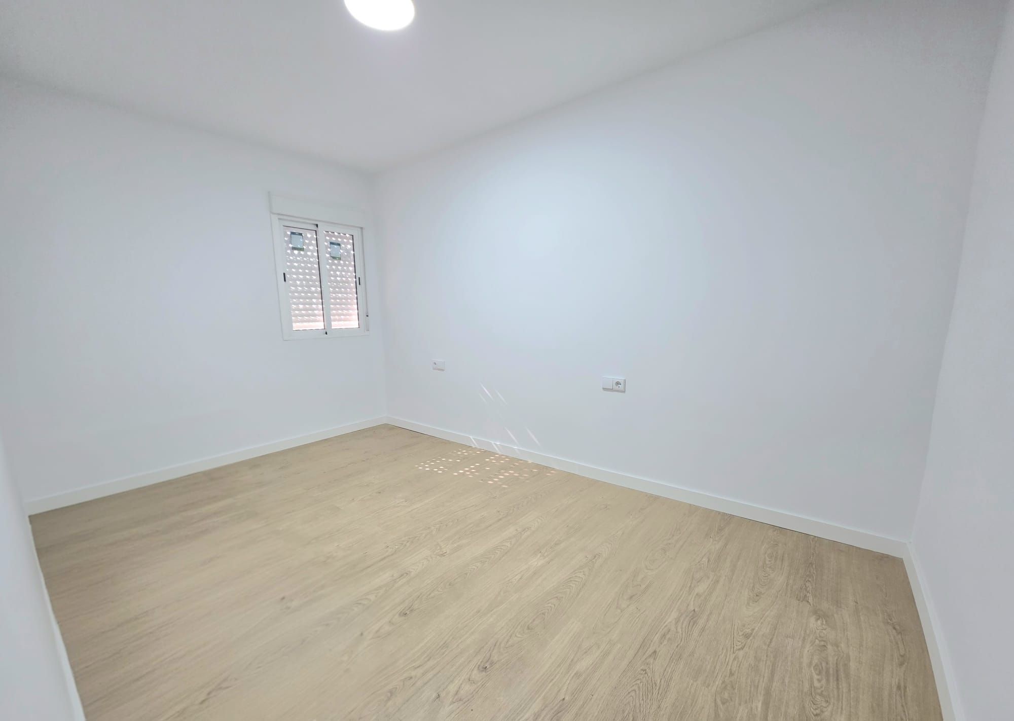 Bedroom of Planta baja for sale in Cornellà de Llobregat
