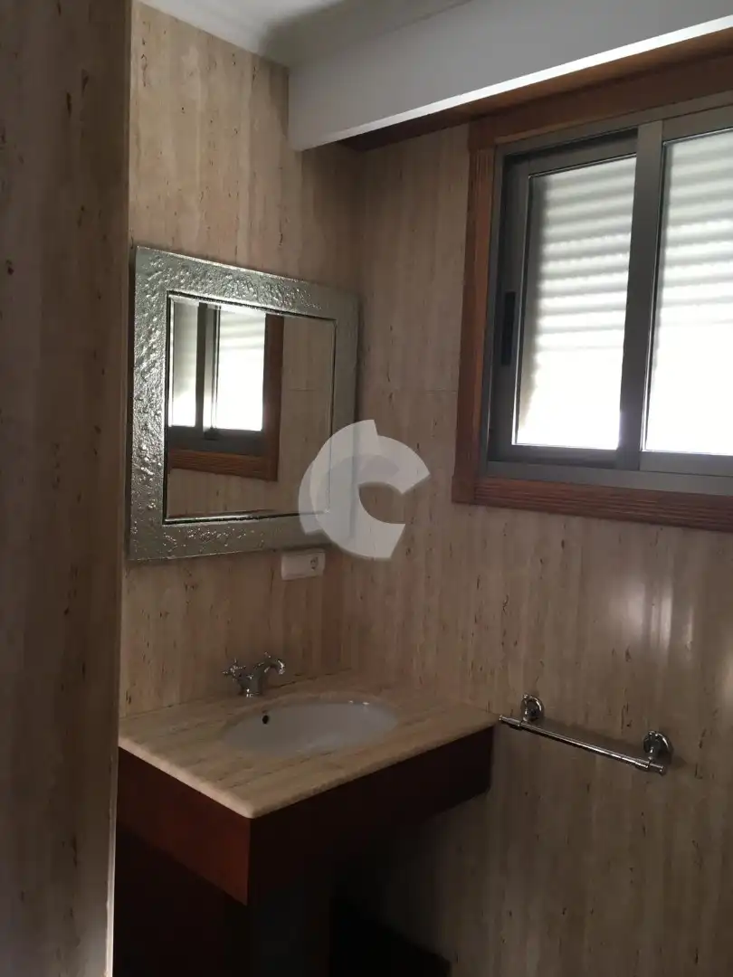 Bathroom of Duplexes for sale in Ourense Capital   with Heating, Storage room and Balcony