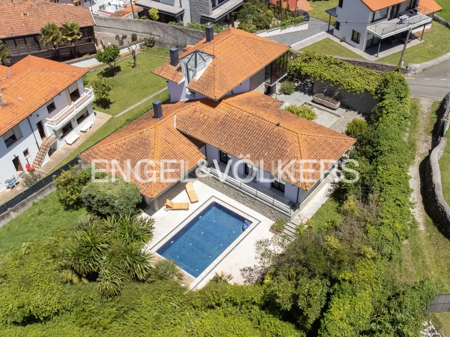 Exterior view of Houses for sale in Llanes  with Heating, Private garden and Terrace