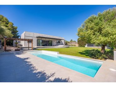 Villa con piscina in vendita a Cap d'en Font - Binissafúller