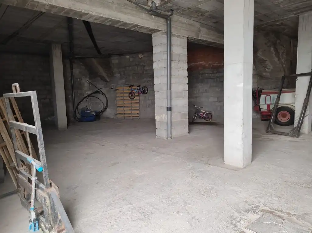 Gebäude zum Verkauf in Cuevas del Campo