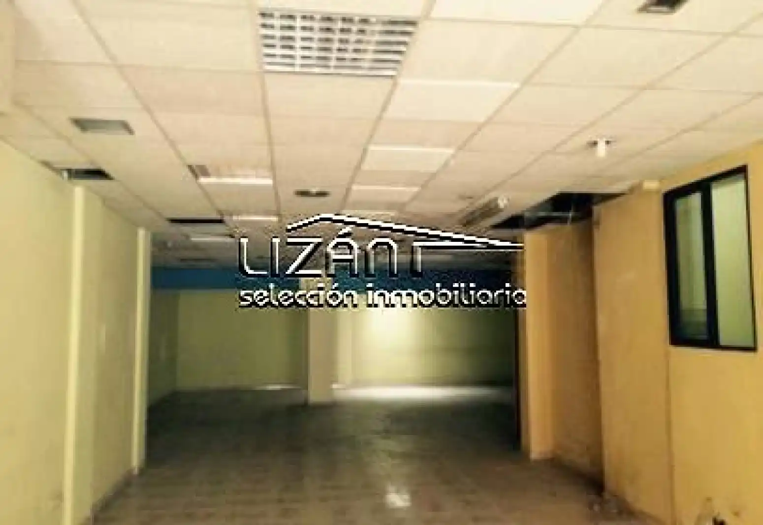 Business premises for sale in Oviedo - Calle fuertes acevedo, imagen 2