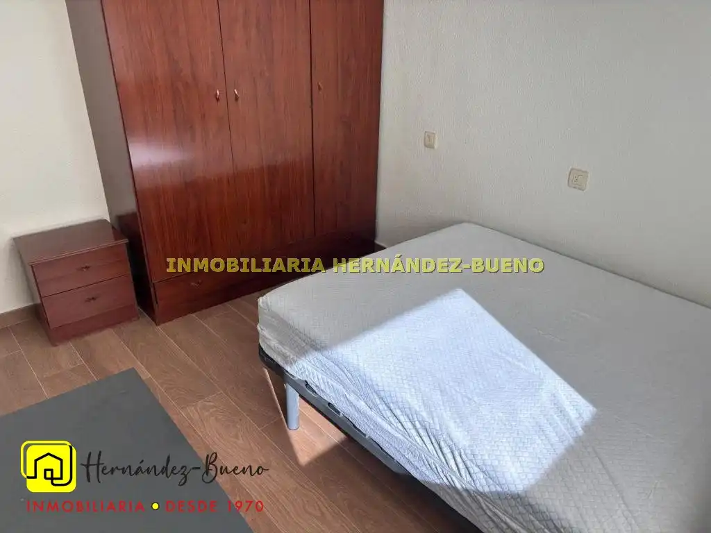 Piso de alquiler en San Bernardo