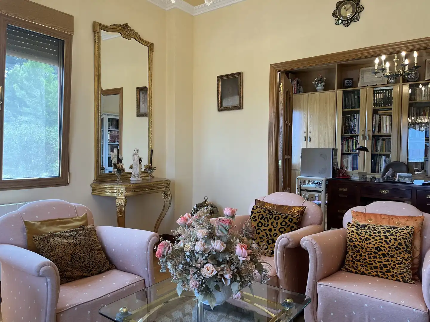 Living room of Houses for sale in Albaida  with Air Conditioner, Heating and Storage room
