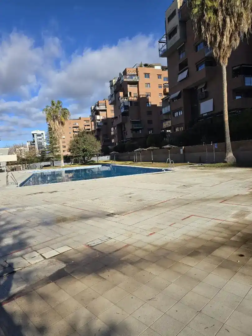 Swimming pool of Flat for rent in Avda. Federico Garcia Lorca - Nueva Estación Autobuses