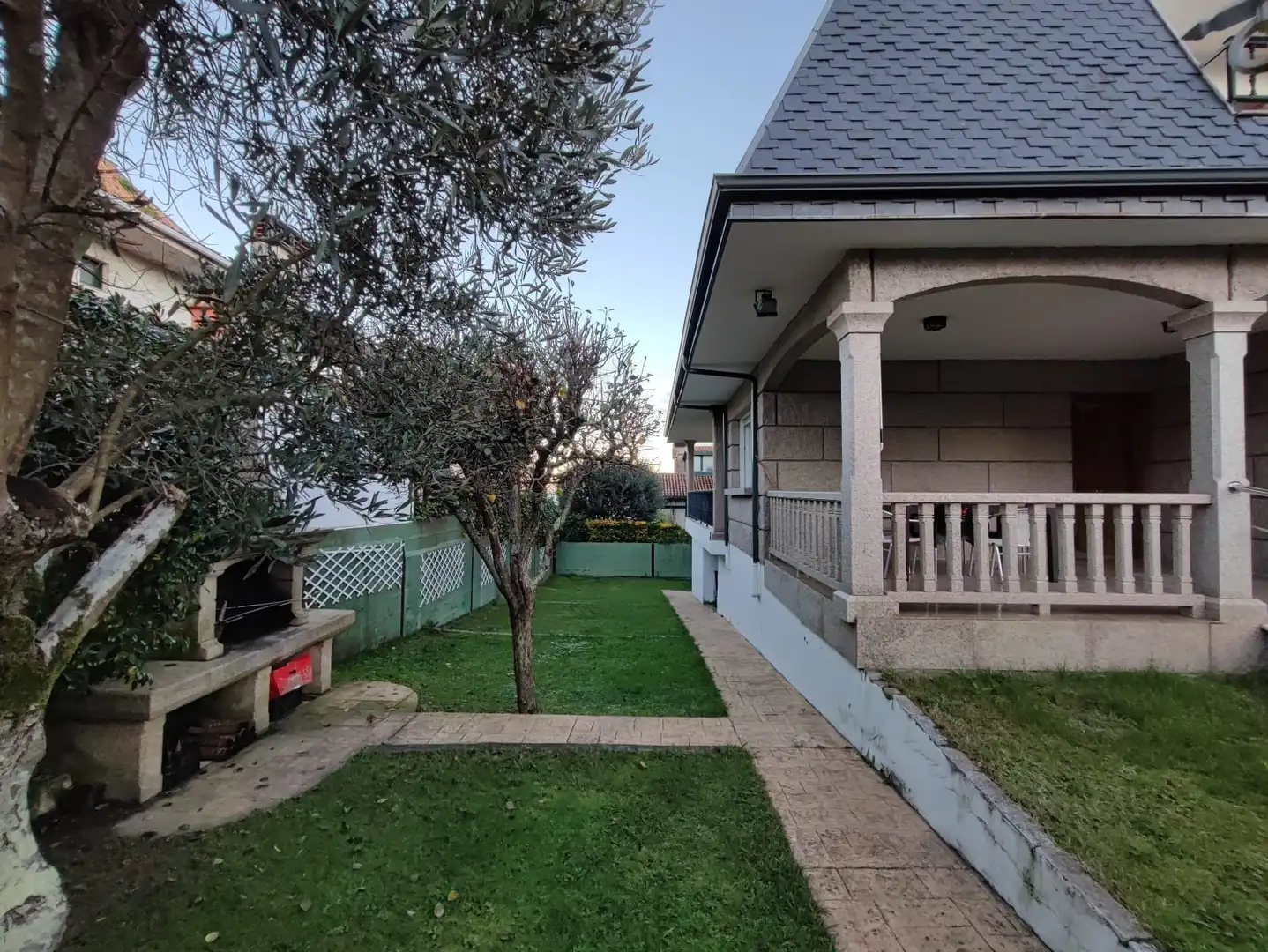 Jardín de Casa o chalet en venta en Vigo  con Calefacción, Jardín privado y Terraza
