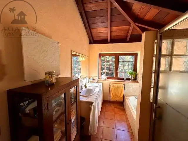 Bany de Finca rústica en venda en La Orotava amb Jardí privat i Terrassa