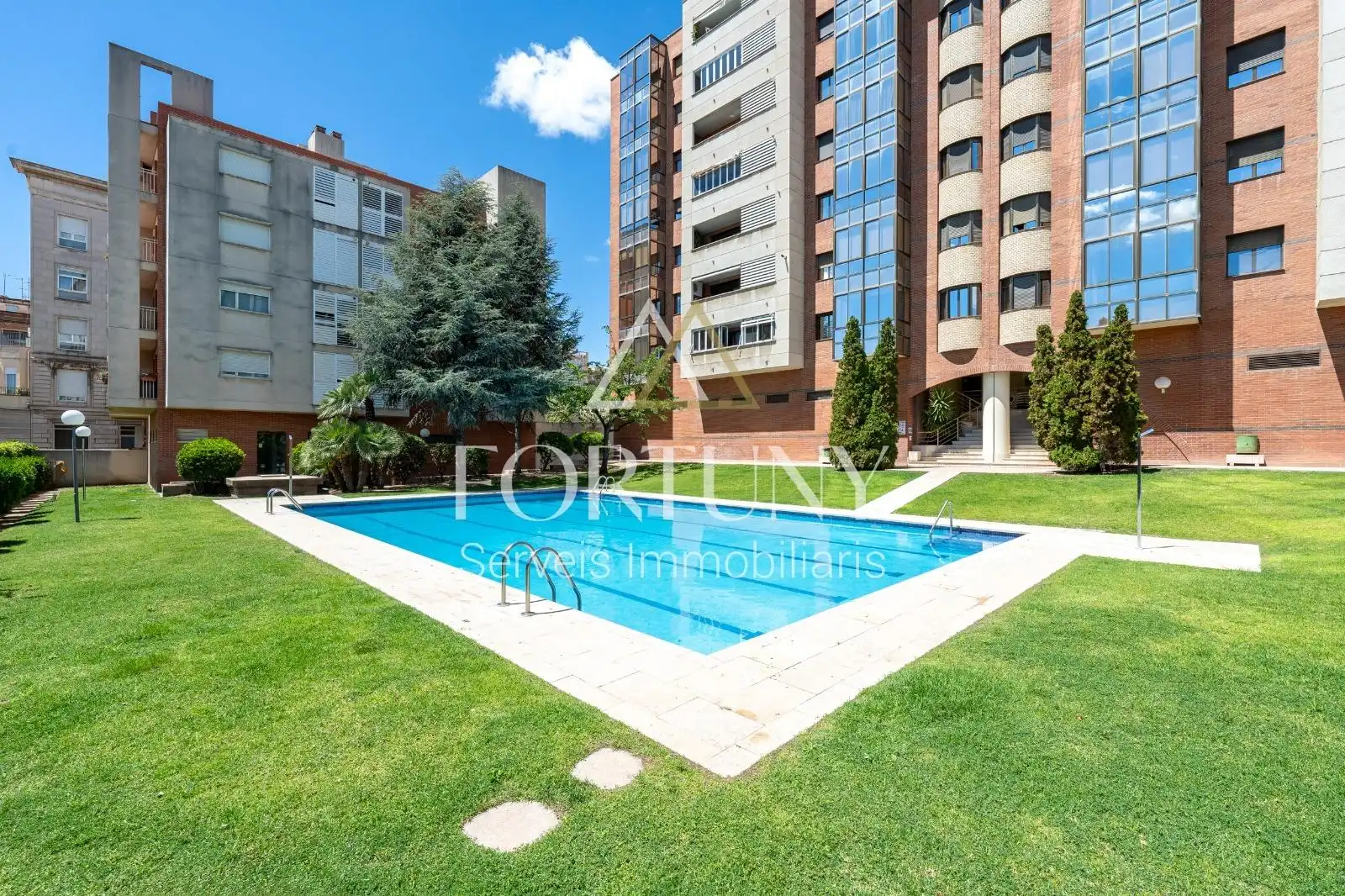 Pis amb terrassa en venda a Carrer DR ROBERT 65, imagen 2