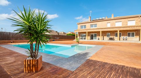 Foto 2 de Casa o xalet en venda a Carrer D'anglaterra, Can Parellada, Terrassa