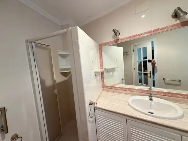 Bathroom of Flat for sale in Centro