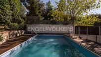 Swimming pool of House or chalet for sale in Sant Cugat del Vallès  with Heating, Private garden and Parquet flooring