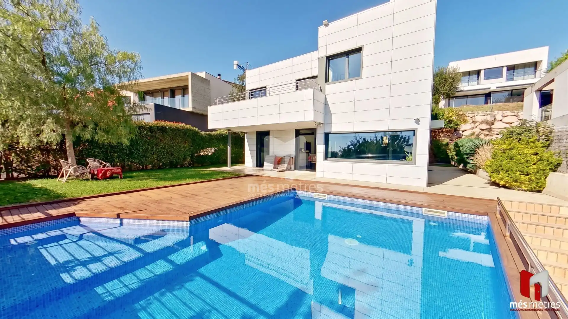 Vista exterior de Casa o xalet en venda en Teià amb Aire condicionat, Calefacció i Jardí privat
