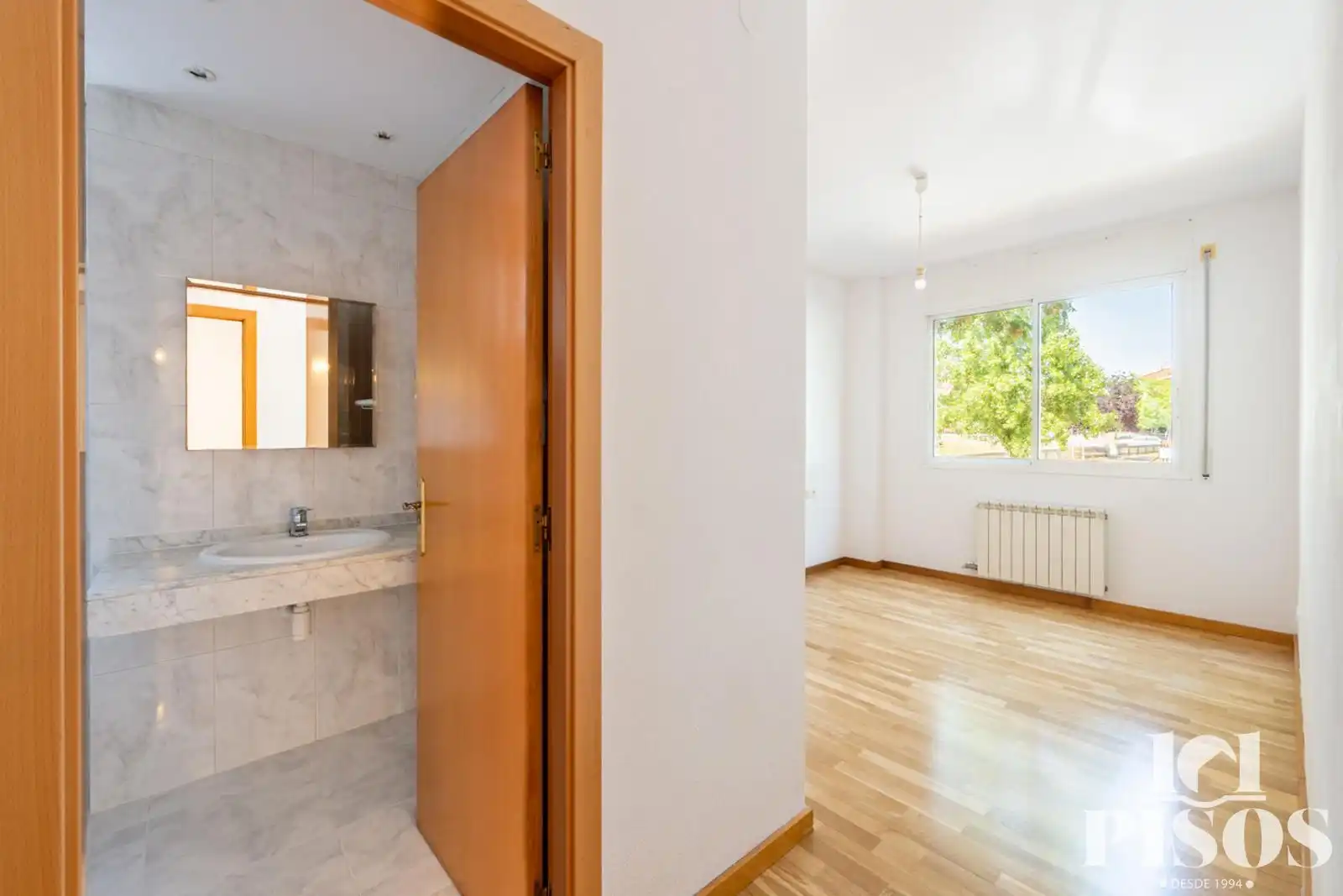 Bathroom of Flat for sale in Sant Cugat del Vallès  with Heating, Terrace and Storage room